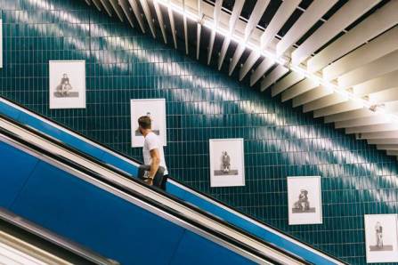 Plakataktion mit Cindy Sherman, Untitled # 363-377, Installationsansicht Marienplatz, Fotos: Thomas Dashuber, Courtesy Sammlung Goetz, München