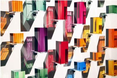 Bongchull Shin, „Alpenweg“ – 2015 (Detail), laminiertes Glas, 130 x 130 cm